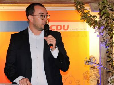 und Fraktionsvorsitzenden Felix Wohlfahrt 